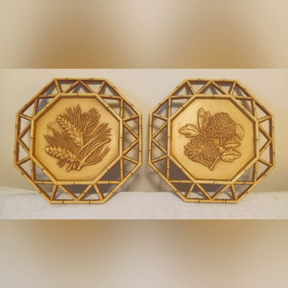 Vtg Pair of Syroco Floral Art Wall Placques #7395